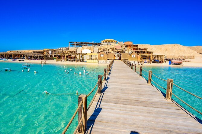 Choosing the Right Paradise Island Hurghada Day Trip Package
